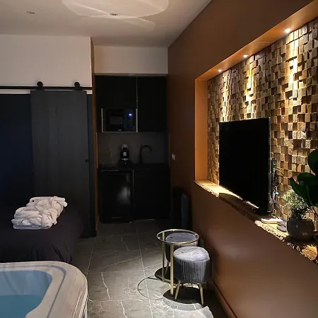 Le Cocoon Evasion Jacuzzi